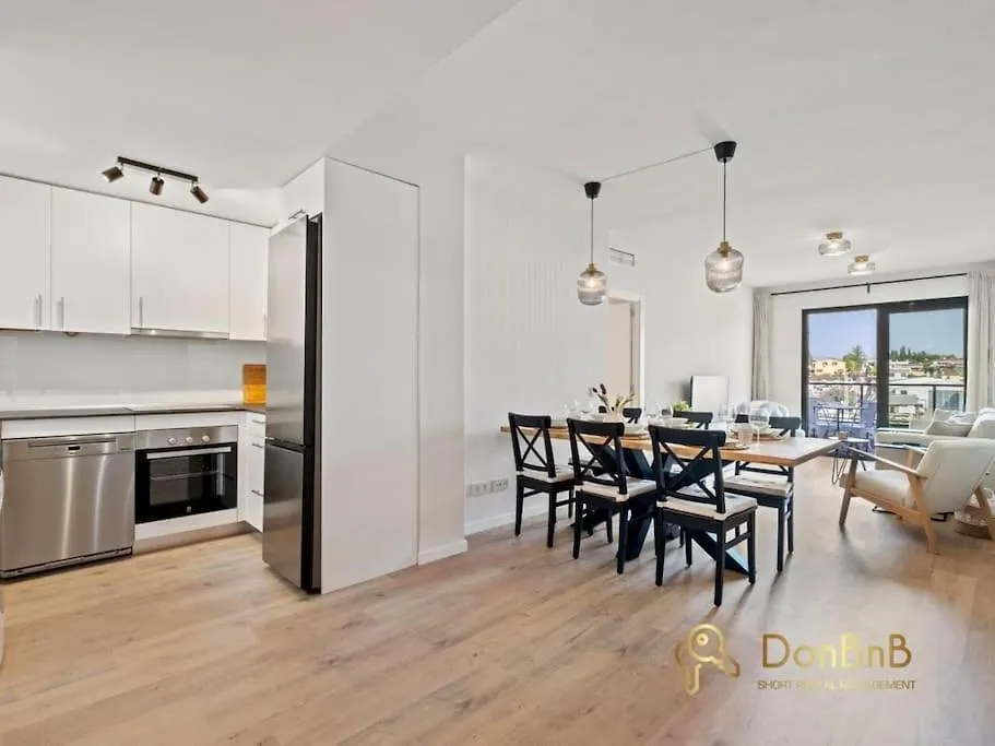 3 Bedrooms Mijas Suite Apartment With Pool Fuengirola