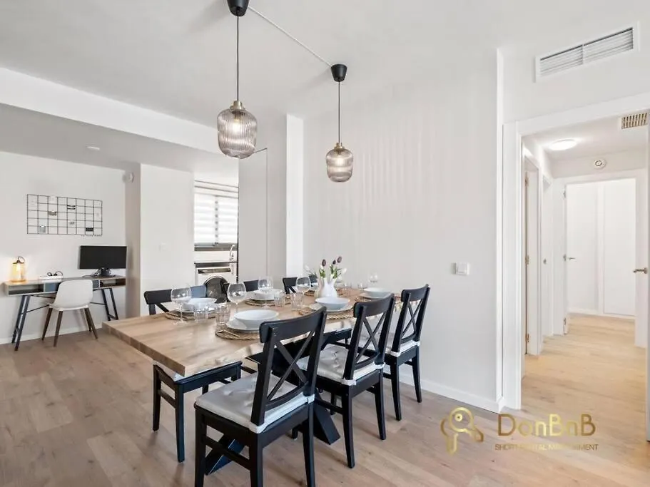 3 Bedrooms Mijas Suite Apartment With Pool フエンヒロラ